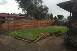 Merbau front fence stepped (Rear)